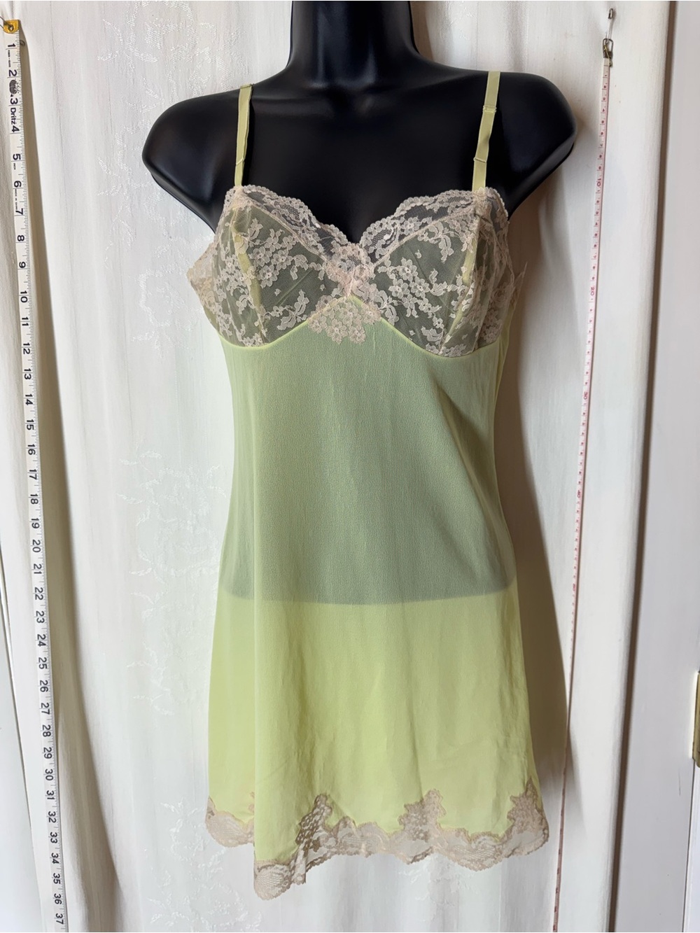 Vintage Yellow Van Raalte Full Slip
